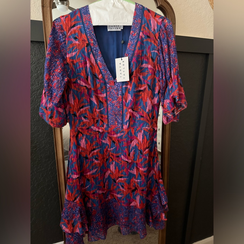 TONYA TAYLOR Kayla dress size 4